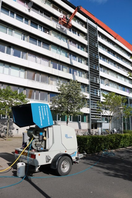 Rengøringsmaskiner kommer i stadig flere afskygninger